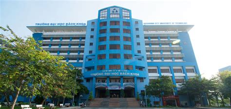 hcmc university.